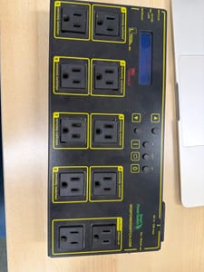 Digital Loggers Web Power Switch (8-outlet network PDU)