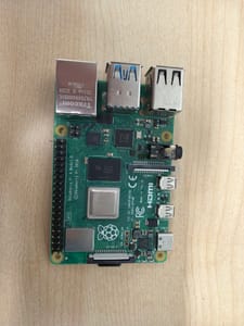 Raspberry Pi 4 Model B (loose board, magjack 2029)